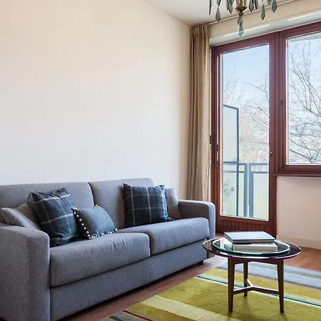 My In Lake View Apartment