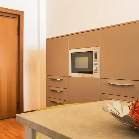 My In Lake View Apartment Como